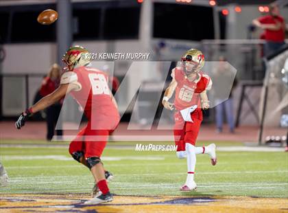 Thumbnail 2 in Midlothian vs Coronado (UIL 5A D1 Area Playoff)  photogallery.