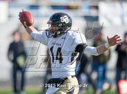 Thumbnail 2 in Aliquippa vs. Southern Columbia Area (PIAA Class AA Final) photogallery.