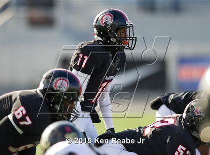Thumbnail 1 in Aliquippa vs. Southern Columbia Area (PIAA Class AA Final) photogallery.