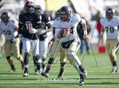 Thumbnail 1 in Aliquippa vs. Southern Columbia Area (PIAA Class AA Final) photogallery.