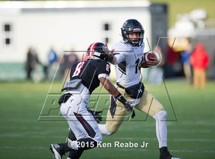 Thumbnail 1 in Aliquippa vs. Southern Columbia Area (PIAA Class AA Final) photogallery.