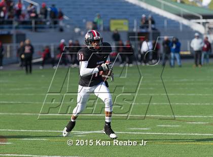 Thumbnail 3 in Aliquippa vs. Southern Columbia Area (PIAA Class AA Final) photogallery.
