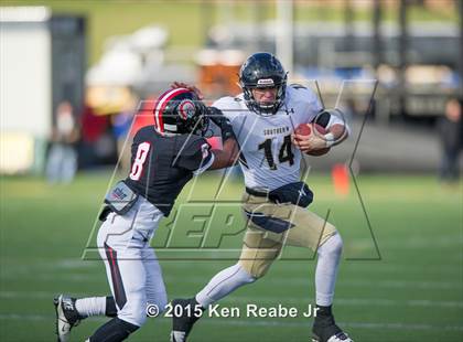 Thumbnail 2 in Aliquippa vs. Southern Columbia Area (PIAA Class AA Final) photogallery.