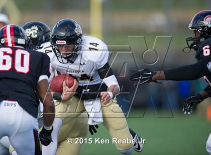 Thumbnail 1 in Aliquippa vs. Southern Columbia Area (PIAA Class AA Final) photogallery.