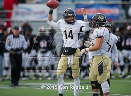 Thumbnail 2 in Aliquippa vs. Southern Columbia Area (PIAA Class AA Final) photogallery.