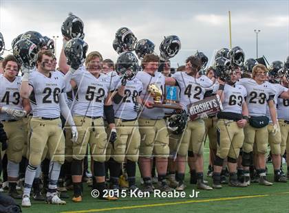 Thumbnail 2 in Aliquippa vs. Southern Columbia Area (PIAA Class AA Final) photogallery.