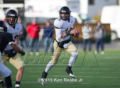 Thumbnail 2 in Aliquippa vs. Southern Columbia Area (PIAA Class AA Final) photogallery.