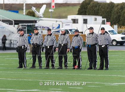 Thumbnail 1 in Aliquippa vs. Southern Columbia Area (PIAA Class AA Final) photogallery.