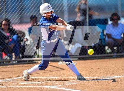 Thumbnail 1 in Pacifica vs. La Habra photogallery.