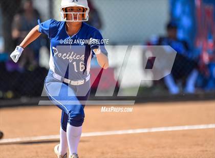Thumbnail 3 in Pacifica vs. La Habra photogallery.