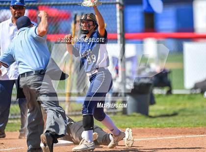 Thumbnail 1 in Pacifica vs. La Habra photogallery.