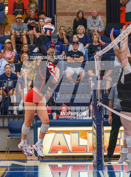 Thumbnail 1 in Lake Highlands vs. Plano East photogallery.