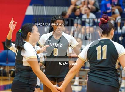 Thumbnail 1 in Lake Highlands vs. Plano East photogallery.