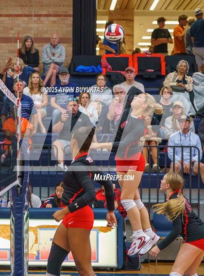 Thumbnail 1 in Lake Highlands vs. Plano East photogallery.