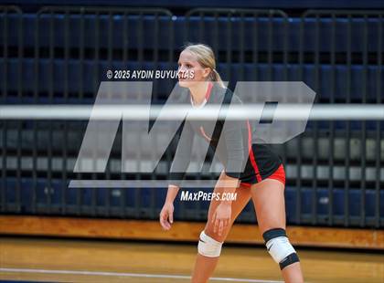 Thumbnail 2 in Lake Highlands vs. Plano East photogallery.