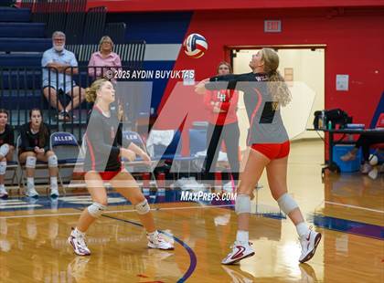 Thumbnail 2 in Lake Highlands vs. Plano East photogallery.