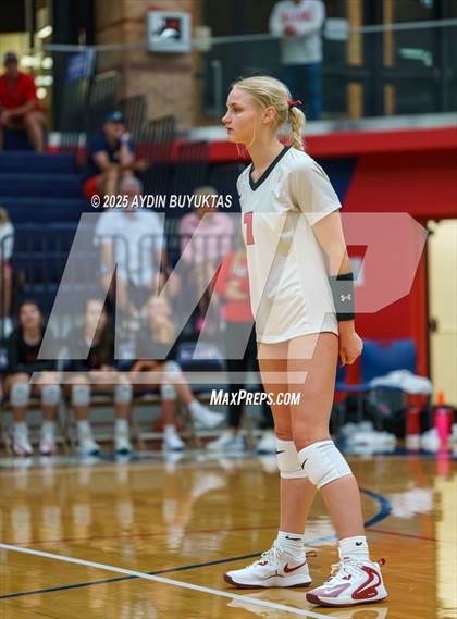 Thumbnail 3 in Lake Highlands vs. Plano East photogallery.