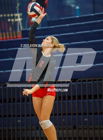 Thumbnail 1 in Lake Highlands vs. Plano East photogallery.