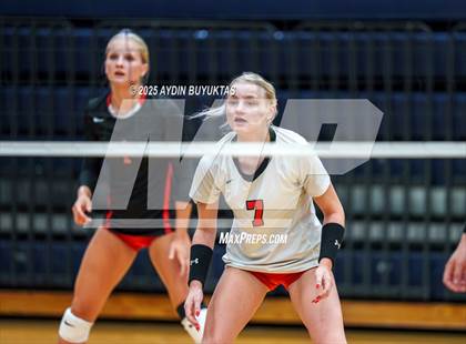 Thumbnail 1 in Lake Highlands vs. Plano East photogallery.