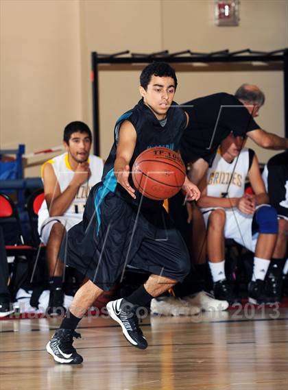 Thumbnail 1 in Godinez vs. Malibu (MaxPreps Holiday Classic) photogallery.