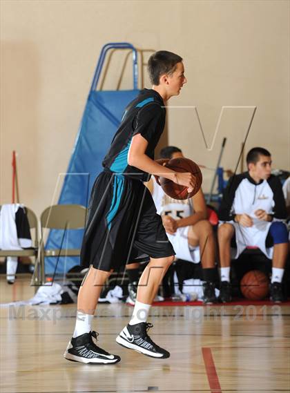 Thumbnail 1 in Godinez vs. Malibu (MaxPreps Holiday Classic) photogallery.