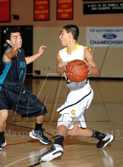 Thumbnail 2 in Godinez vs. Malibu (MaxPreps Holiday Classic) photogallery.