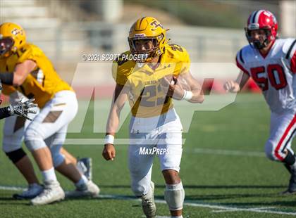 Thumbnail 3 in Elsinore @ Temecula Valley photogallery.