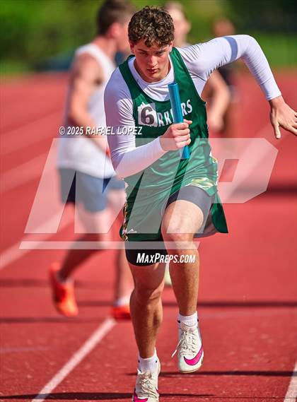 Thumbnail 2 in Northland Christian Relays (4x400M Mixed) photogallery.