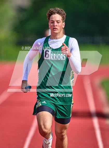 Thumbnail 1 in Northland Christian Relays (4x400M Mixed) photogallery.