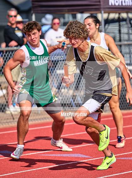 Thumbnail 2 in Northland Christian Relays (4x400M Mixed) photogallery.