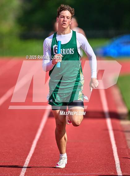 Thumbnail 2 in Northland Christian Relays (4x400M Mixed) photogallery.