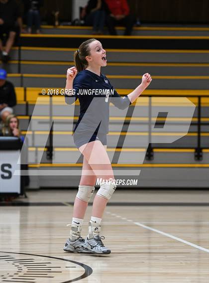 Thumbnail 2 in Marin Catholic vs. Branson photogallery.
