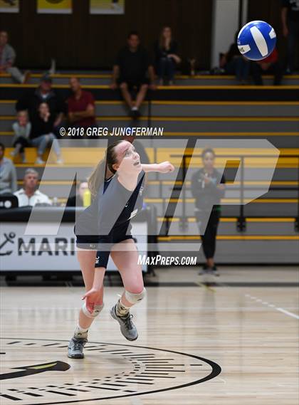 Thumbnail 3 in Marin Catholic vs. Branson photogallery.