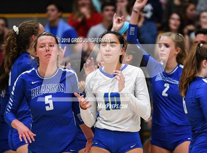 Thumbnail 3 in Marin Catholic vs. Branson photogallery.