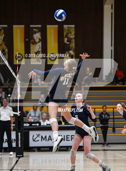 Thumbnail 2 in Marin Catholic vs. Branson photogallery.