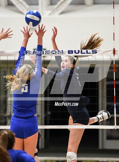 Thumbnail 1 in Marin Catholic vs. Branson photogallery.