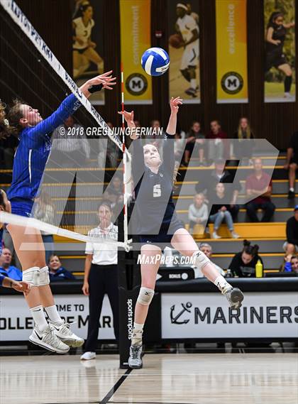 Thumbnail 1 in Marin Catholic vs. Branson photogallery.
