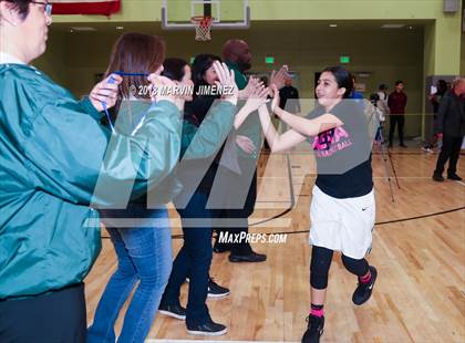 Thumbnail 3 in Jefferson vs. Gardena (CIF LACS D3 Final) photogallery.