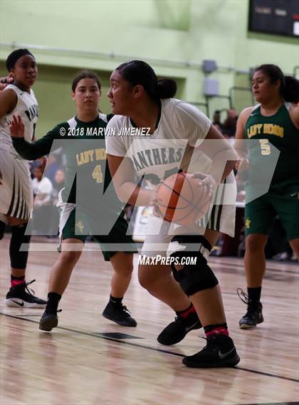 Thumbnail 1 in Jefferson vs. Gardena (CIF LACS D3 Final) photogallery.