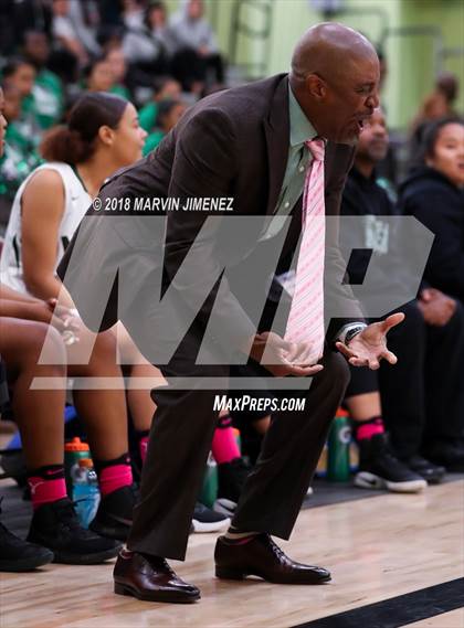 Thumbnail 2 in Jefferson vs. Gardena (CIF LACS D3 Final) photogallery.