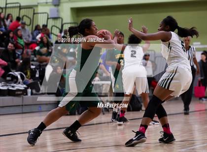 Thumbnail 3 in Jefferson vs. Gardena (CIF LACS D3 Final) photogallery.