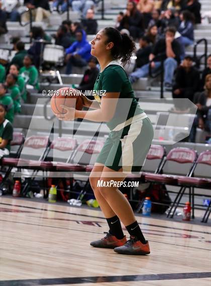 Thumbnail 2 in Jefferson vs. Gardena (CIF LACS D3 Final) photogallery.
