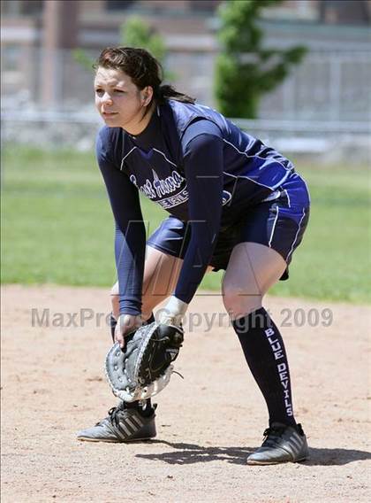 Thumbnail 1 in East Aurora vs City Honors (Section 6 Class B Prequarterfinals) photogallery.