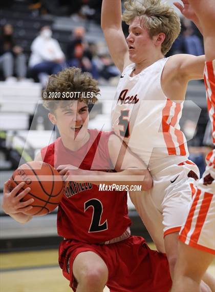 Thumbnail 1 in Fairfield Union vs Amanda-Clearcreek photogallery.