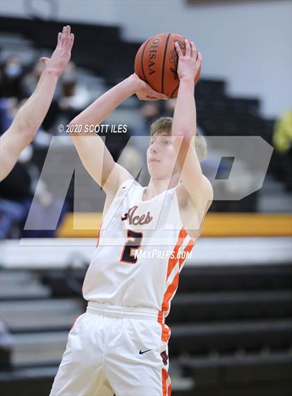 Thumbnail 1 in Fairfield Union vs Amanda-Clearcreek photogallery.