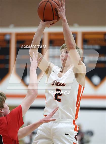 Thumbnail 3 in Fairfield Union vs Amanda-Clearcreek photogallery.