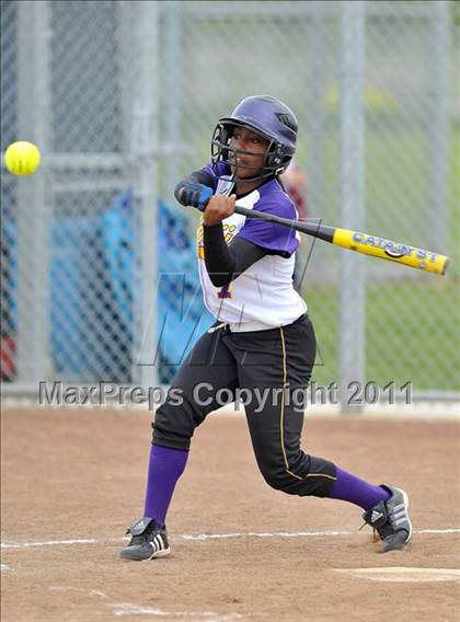 Thumbnail 2 in McClatchy vs. Armijo (River City Tournament) photogallery.