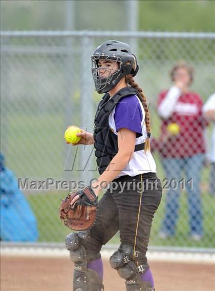 Thumbnail 2 in McClatchy vs. Armijo (River City Tournament) photogallery.