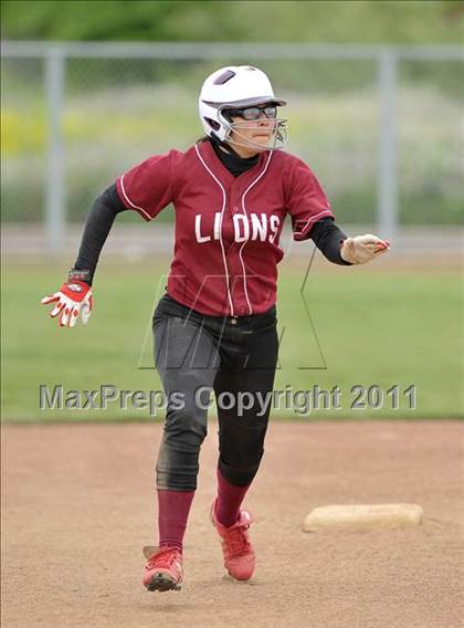 Thumbnail 1 in McClatchy vs. Armijo (River City Tournament) photogallery.