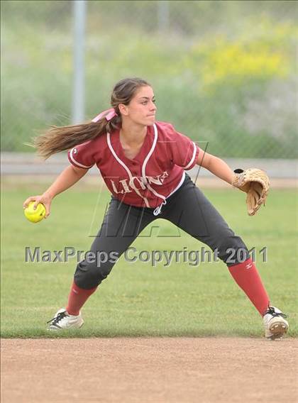 Thumbnail 1 in McClatchy vs. Armijo (River City Tournament) photogallery.